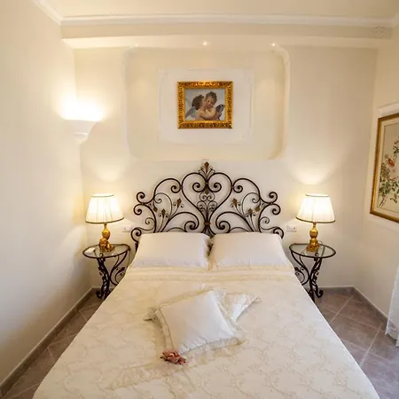 Angel Luxury * Sorrento