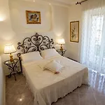 Angel Luxury Oda ve Kahvaltı